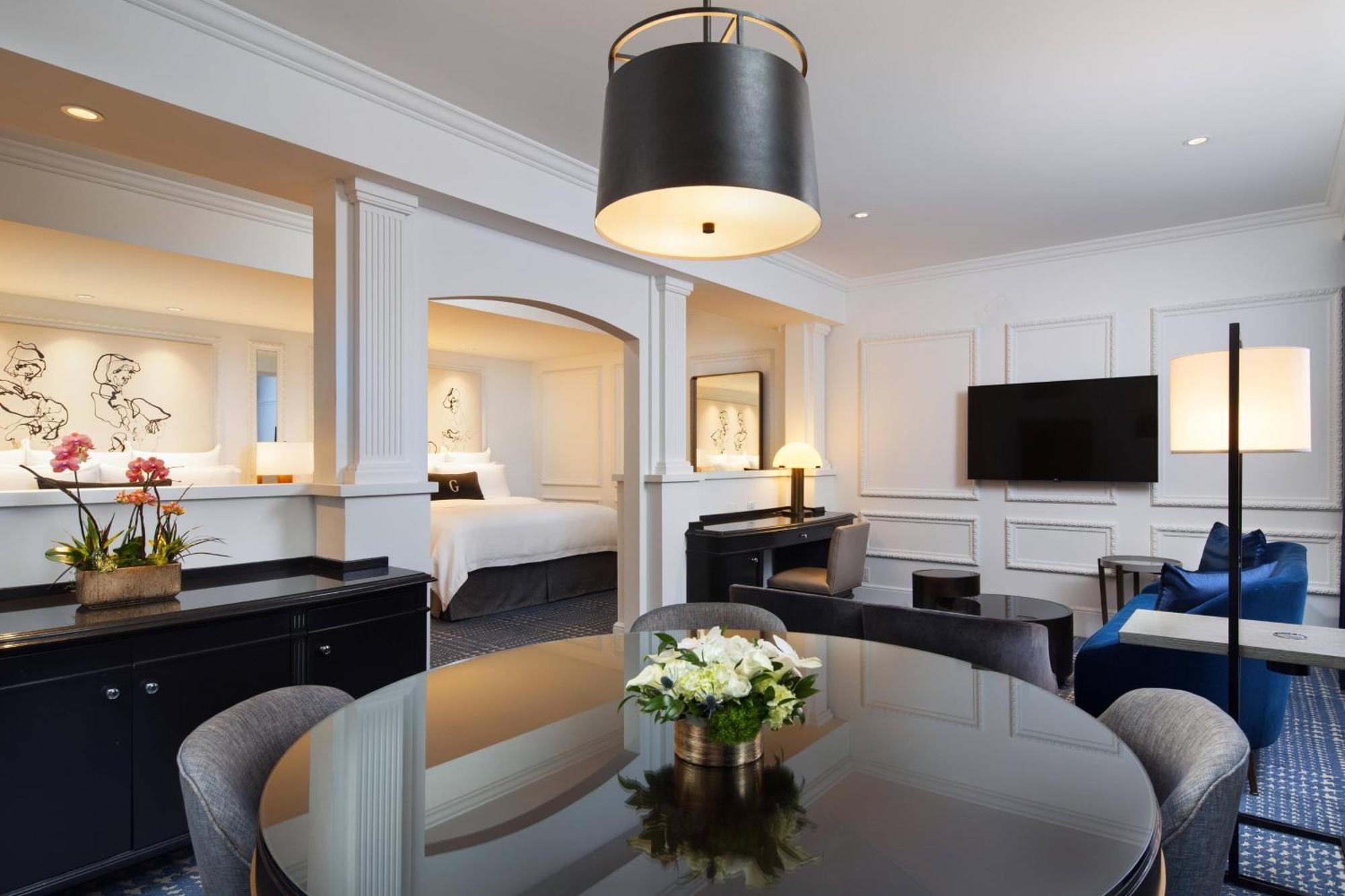 Signature Suite Studio Suite 2 King,1643755248:JPEG