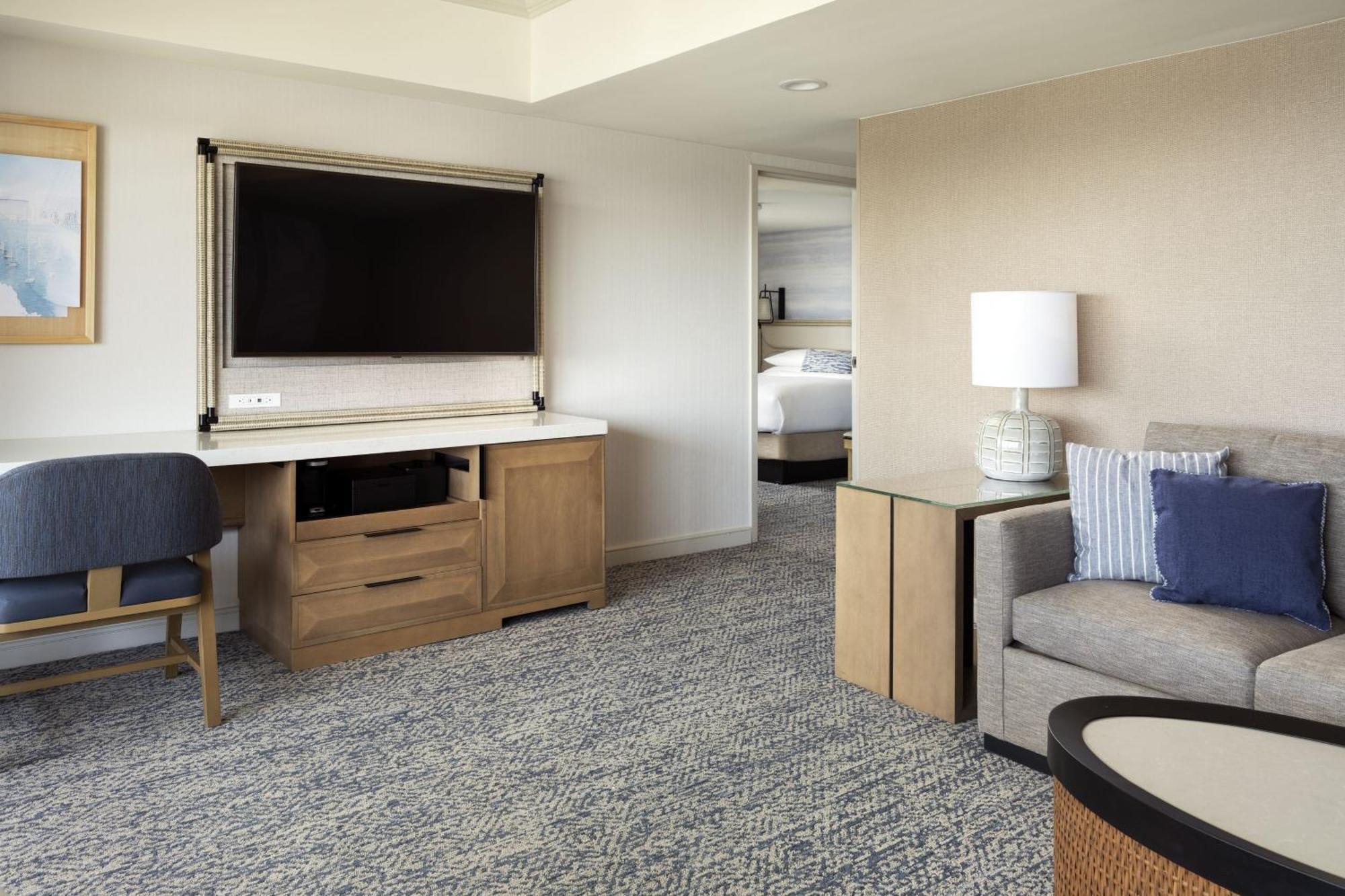 1 Bedroom Executive Suite 1 King Sofa bed Bay view,1554725959:JPEG