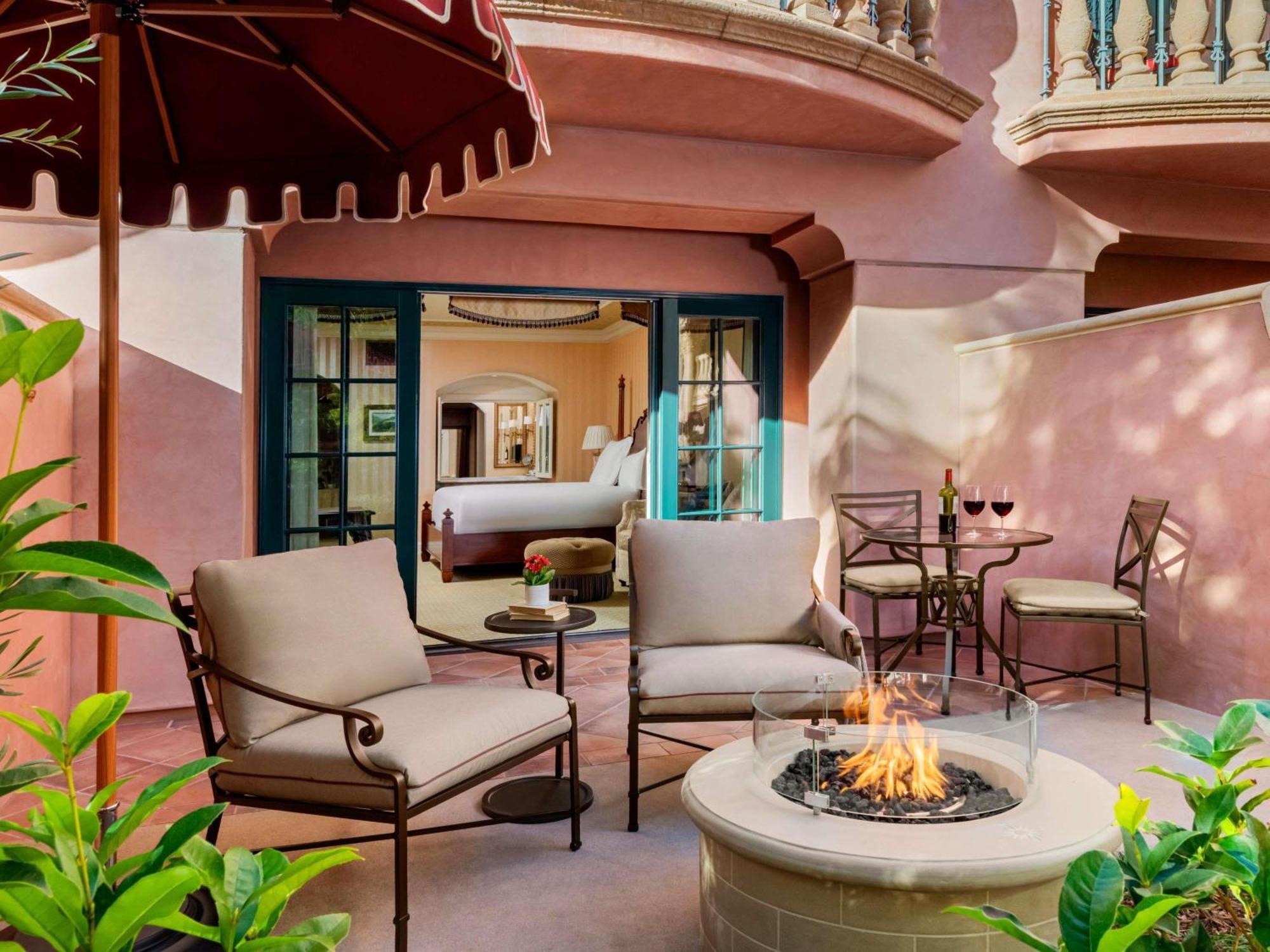 Paseo King Suite Sofa Bed Resort View Private Fireside Terrace,1717037631:JPEG