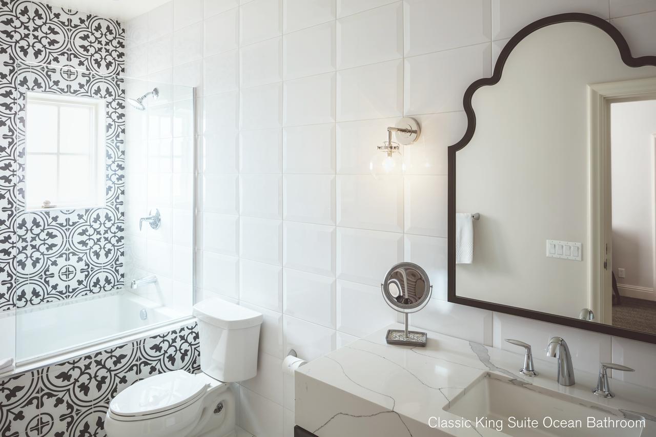 Classic King Suite with Ocean View